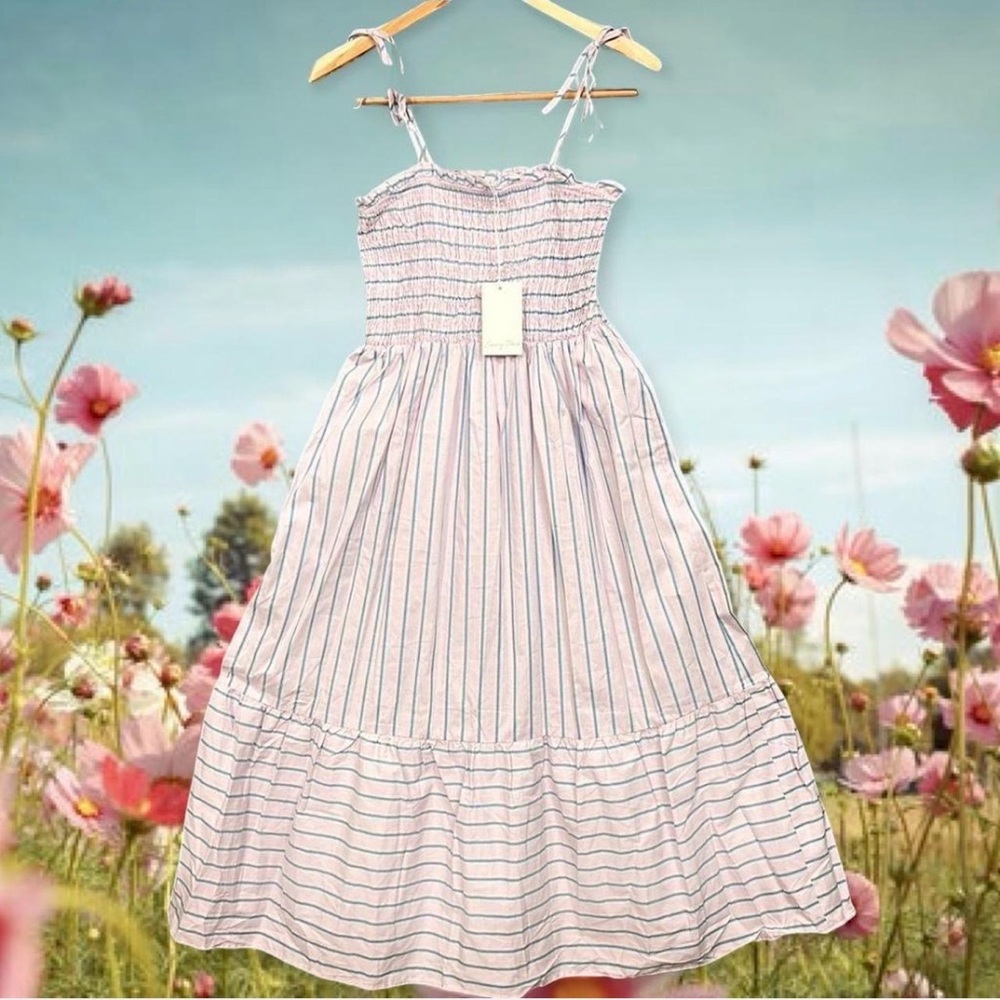 ⚡️Dolls Kill Tie Strap Smocked Waist Midi Sundress⚡️